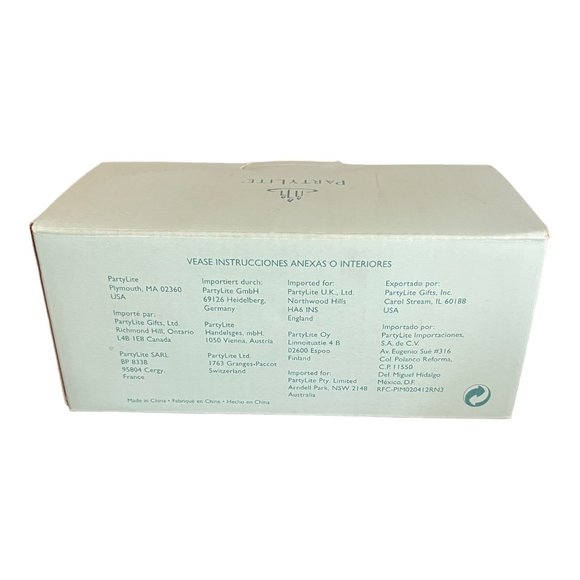 Set of 2 Partylite P0463 Illusions Swirl Glass Votive Candle Holders Clear - Picture 10 of 13